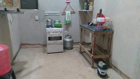 cozinha simples e funcional - antes