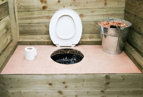 banheiro de compostagem